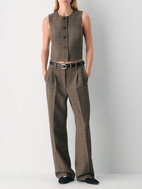Aritzia Effortless Pant NWT